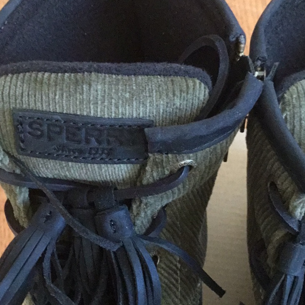 Sperry Women's Saltwater Tassel Corduroy Booties - Picture 13 of 13